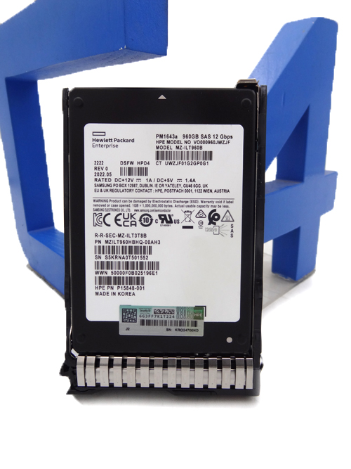 HP P49732-001 HP 960GB 12G SAS 2.5 SFF RI MV SC SSD