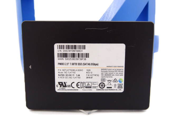 SAMSUNG MZ-7LH7T60 7.68TB PM883 SATA 6GBPS 2.5 SSD