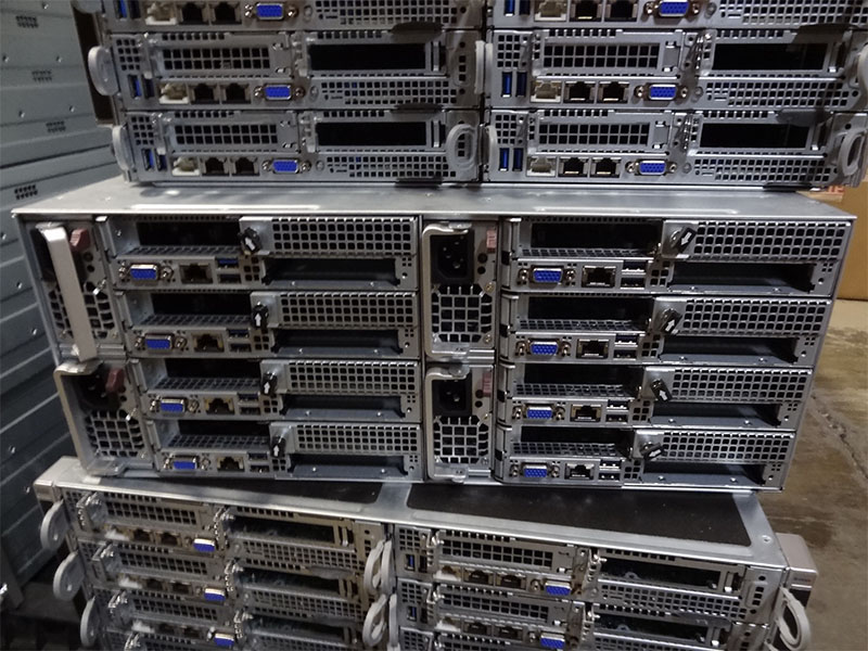 SUPERMICRO F610P2-RTN 4U 8-NODE DUAL 3RD GEN LGA4189 FATTWIN SYSTEM