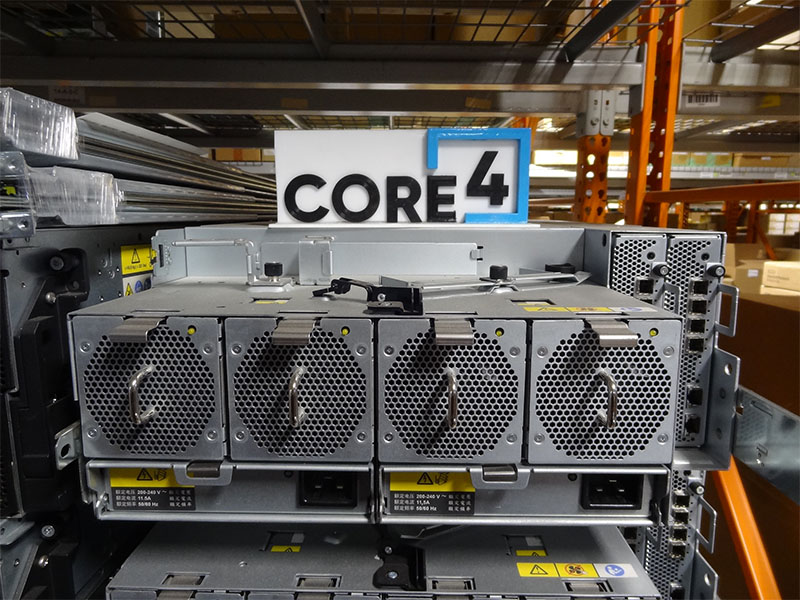 SEAGATE SCS-4106 106x BAY 3.5 SAS STORAGE SYSTEM