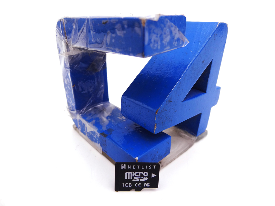 DELL FYYHJ 1GB MICRO SD CARD
