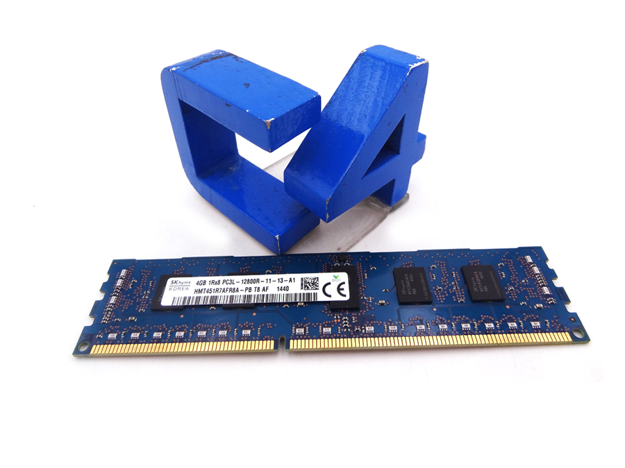HYNIX HMT451R7AFR8A-PB 4GB 1RX8 PC3L-12800R DDR3-1600MHZ M 
