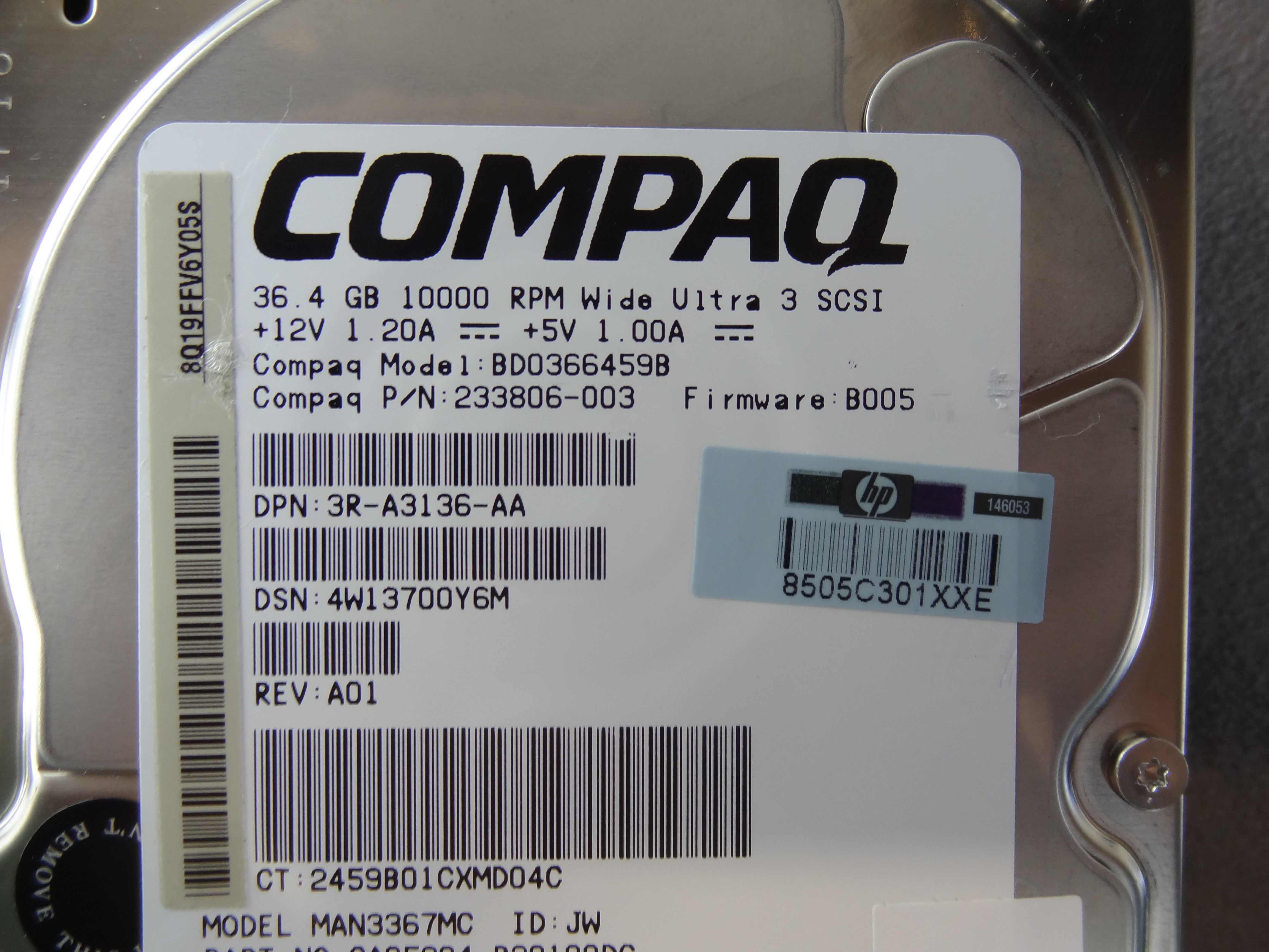 HP 143916-001 36.4GB 10000RPM 80PIN WIDE ULTRA SCSI-3 (1.6INCH) Hard Drive - 128420-B21