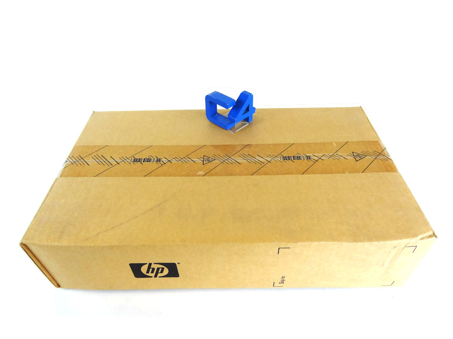 HP 396630-001 8 PORT KVM SWITCH *New Sealed* - 336044-B21, 340386-001