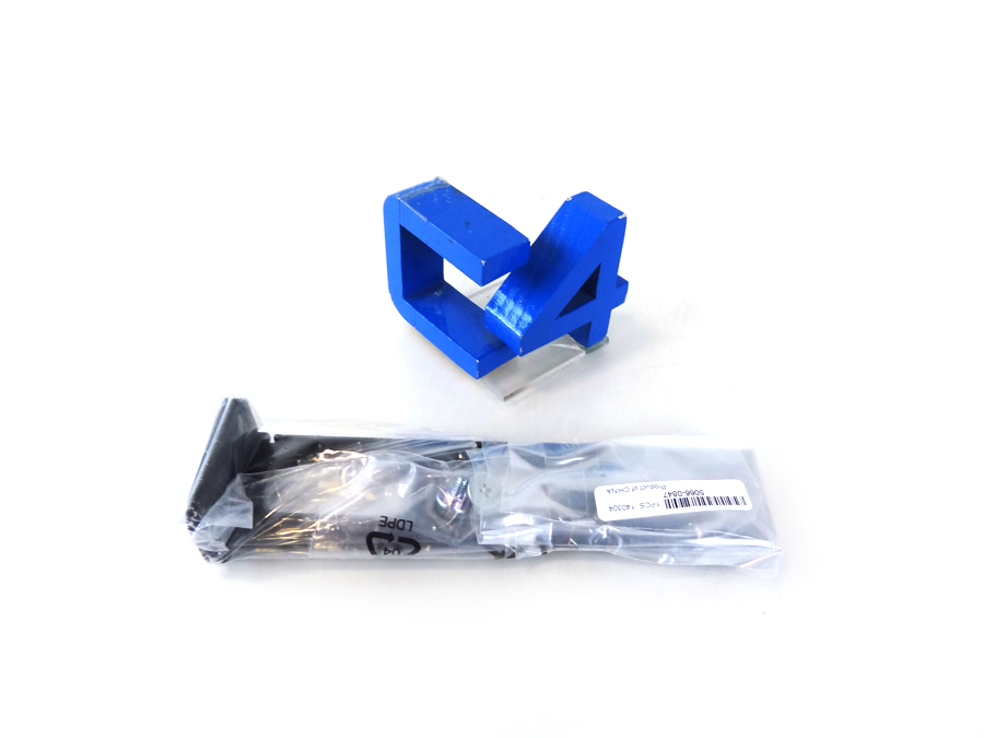 HP 5066-0847 RACK MOUNT KIT REAR MOUNT *New Sealed* 