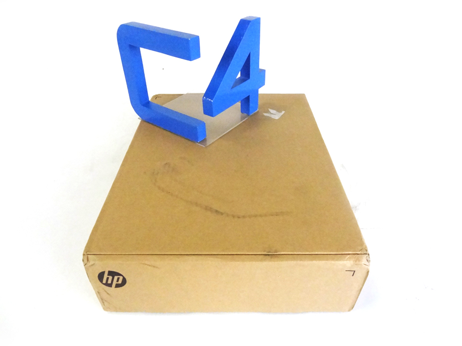 HP JH182A 5930 24P 10GBASE-T AND 2P QSFP - JH182-61001