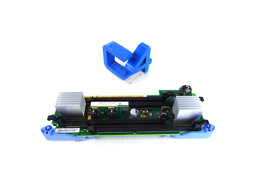 IBM 00E2745 MEMORY RISER CARD POWER7 - 00E2094 