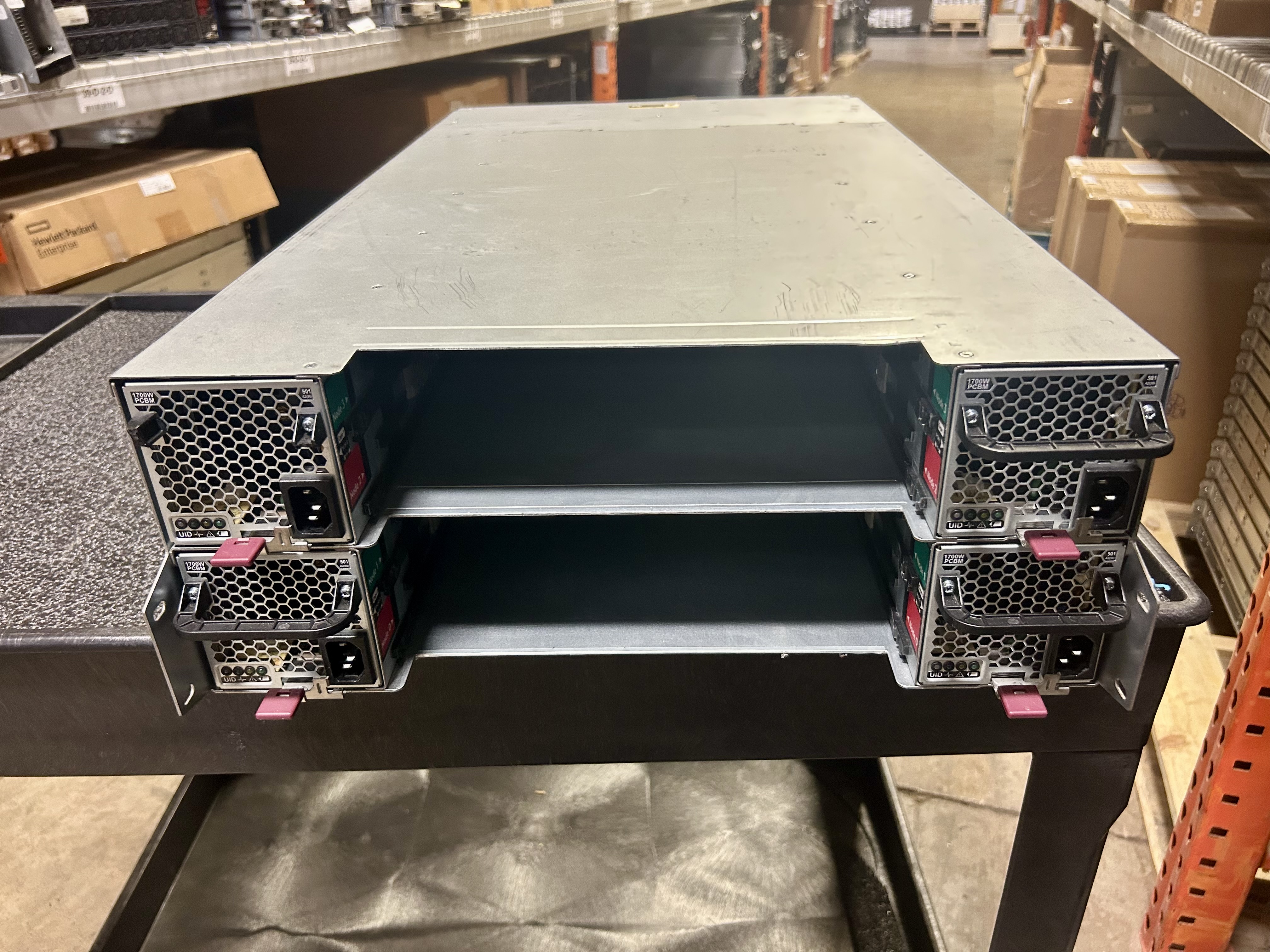 HP N9Z47A HPE PRIMERA 600 4-WAY STORAGE BASE