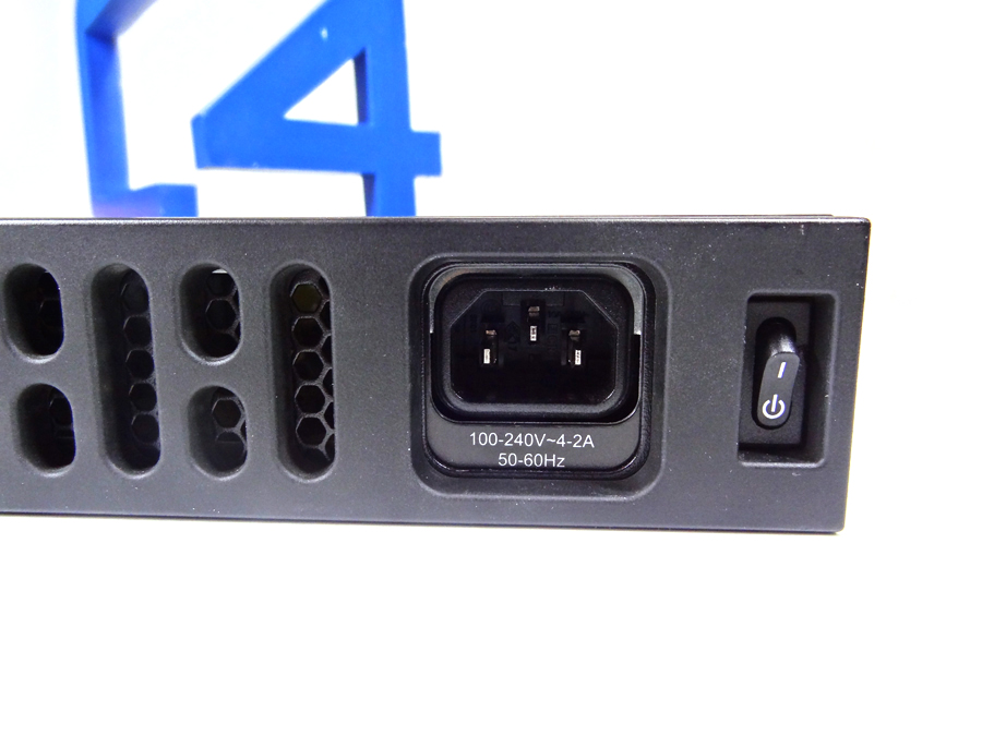 CISCO ISR4331/K9 ISR 4331 (2GE 2NIM 1SM 4G FLASH 4GN *New Open Box*