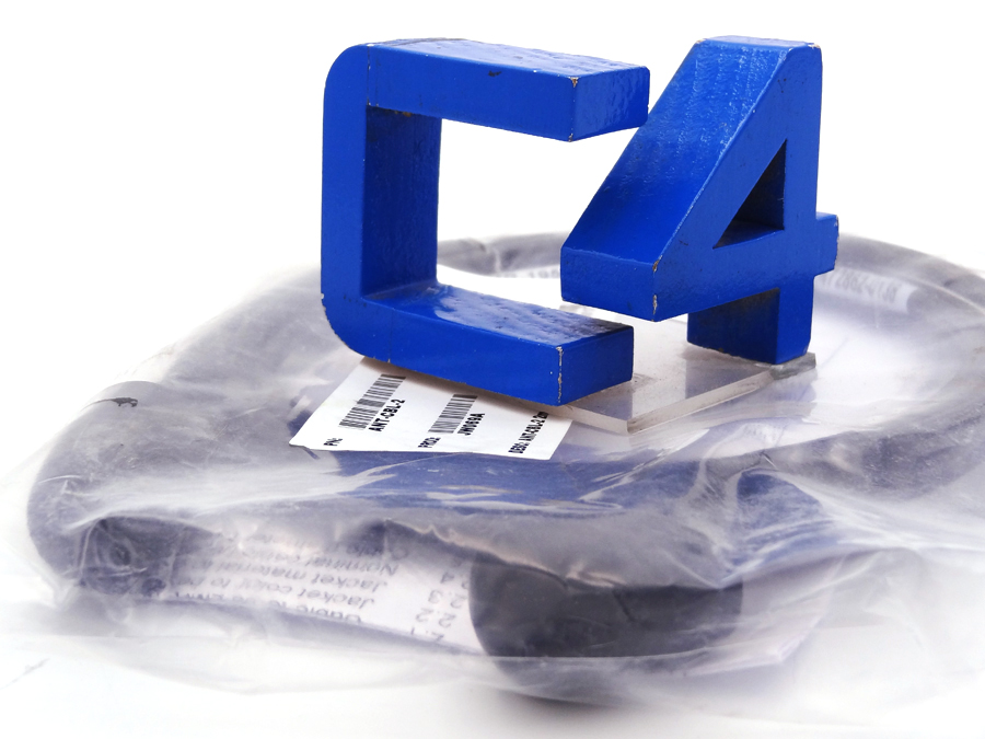 HP JW069A ARUBA OUTDOOR RF 2M CABLE *New Sealed* - JW069-61001