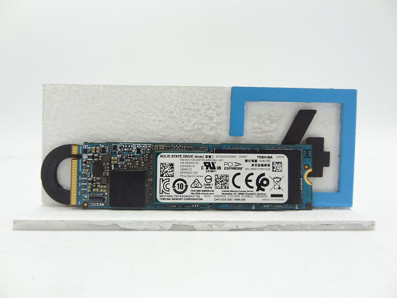 TOSHIBA KXG50ZNV256G 256GB NVMe M.2 2280 SSD