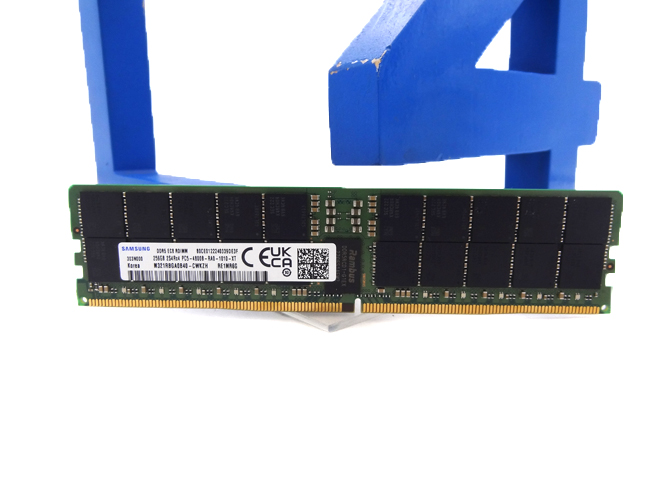 SAMSUNG M321RBGA0B40-CWKZH 256gb 2s4rx4 PC5-4800B