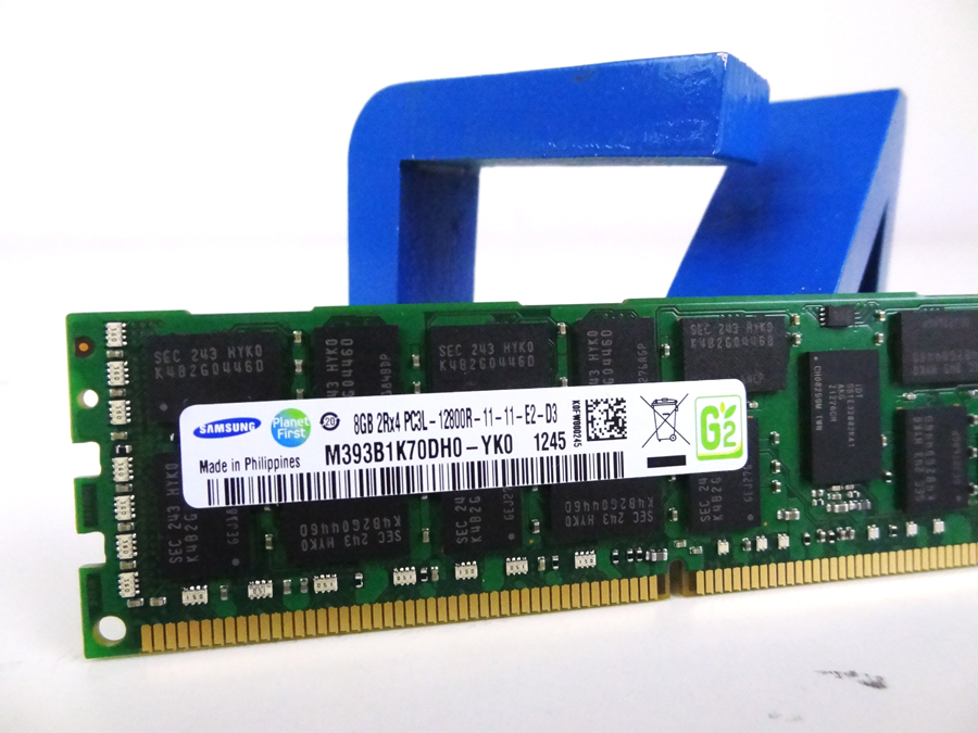 DELL M393B1K70DH0-YH9 8GBPC3L-10600R LV 1333MHZ (2X4)