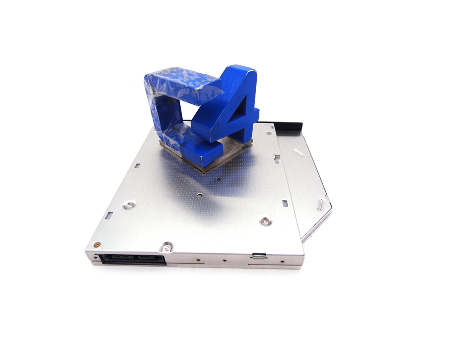 DELL MU184 ASSY,CDRW/DVD,SATA,12.7,HLDS,E 