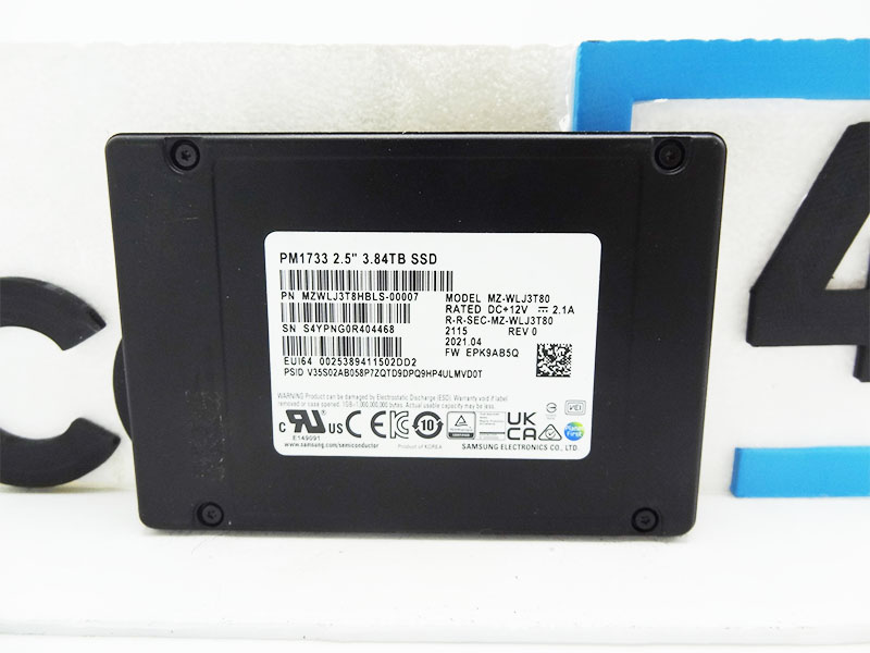 SAMSUNG MZ-WLJ3T80-3.2TB-CAP 3.84TB NVME GEN4 U.2 PM1733 2.5 SSD (3.2TB CAPACITY)