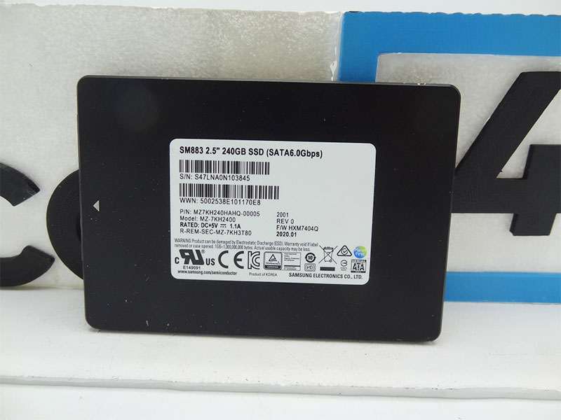 SAMSUNG MZ7KH240HAHQ-00005 240GB SATA SM883 6GBPS 2.5 SSD