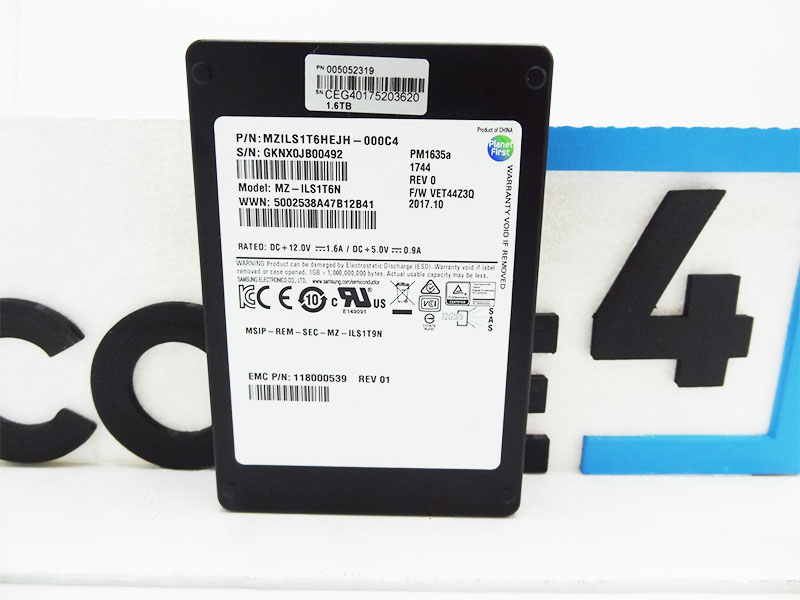 SAMSUNG MZILS1T6HEJH-000C4 1.6TB PM1635A SAS 12GBPS 2.5 SSD
