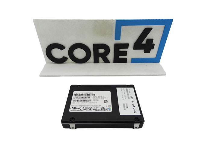 SAMSUNG MZWLJ15THALA 15.36TB PM1733 2.5 U.2 Gen4 NVMe SSD