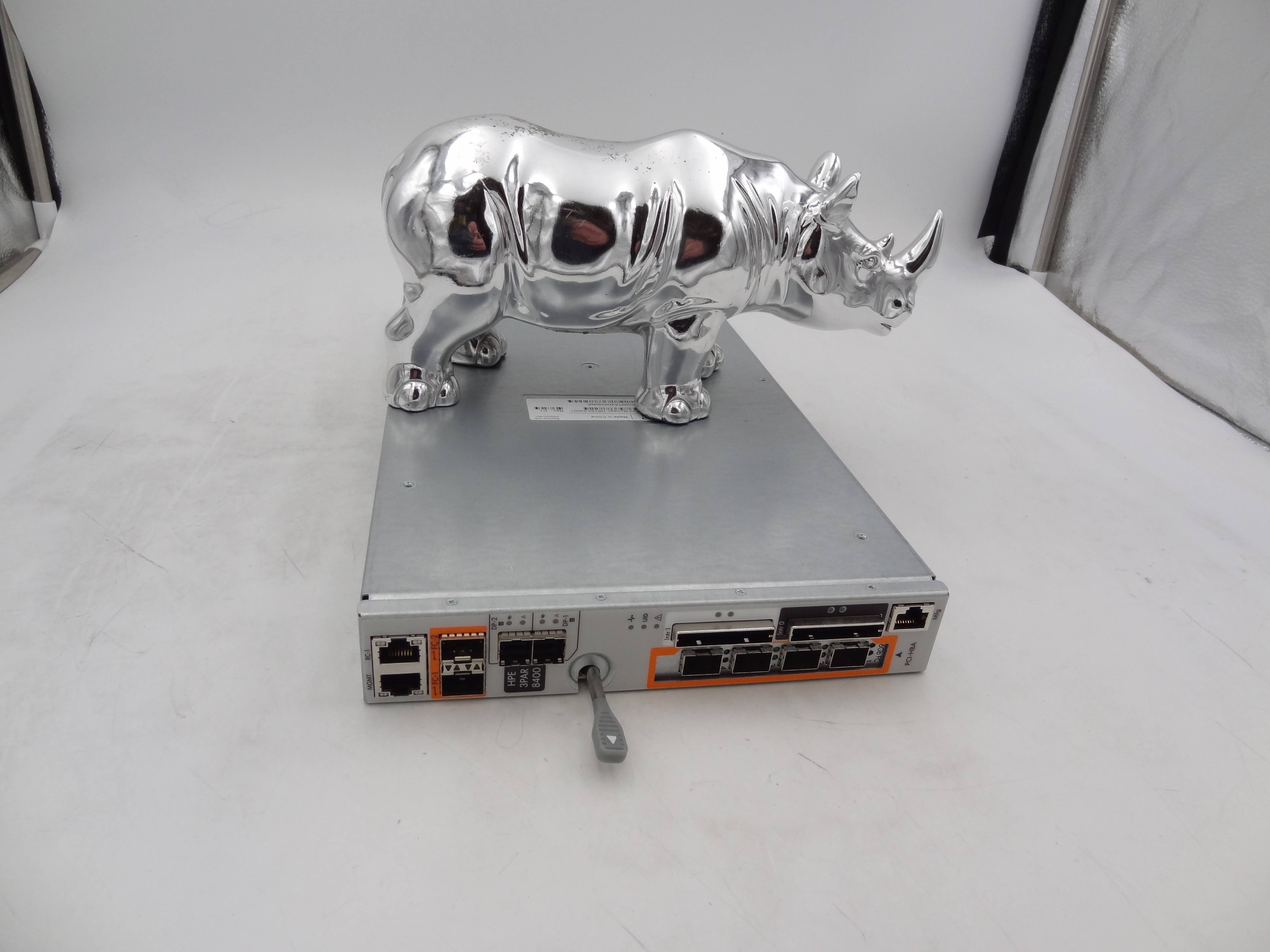 HP P00520-001 HPE 3PAR STORESERV 8400 CONTROLLER ASSEMBLY