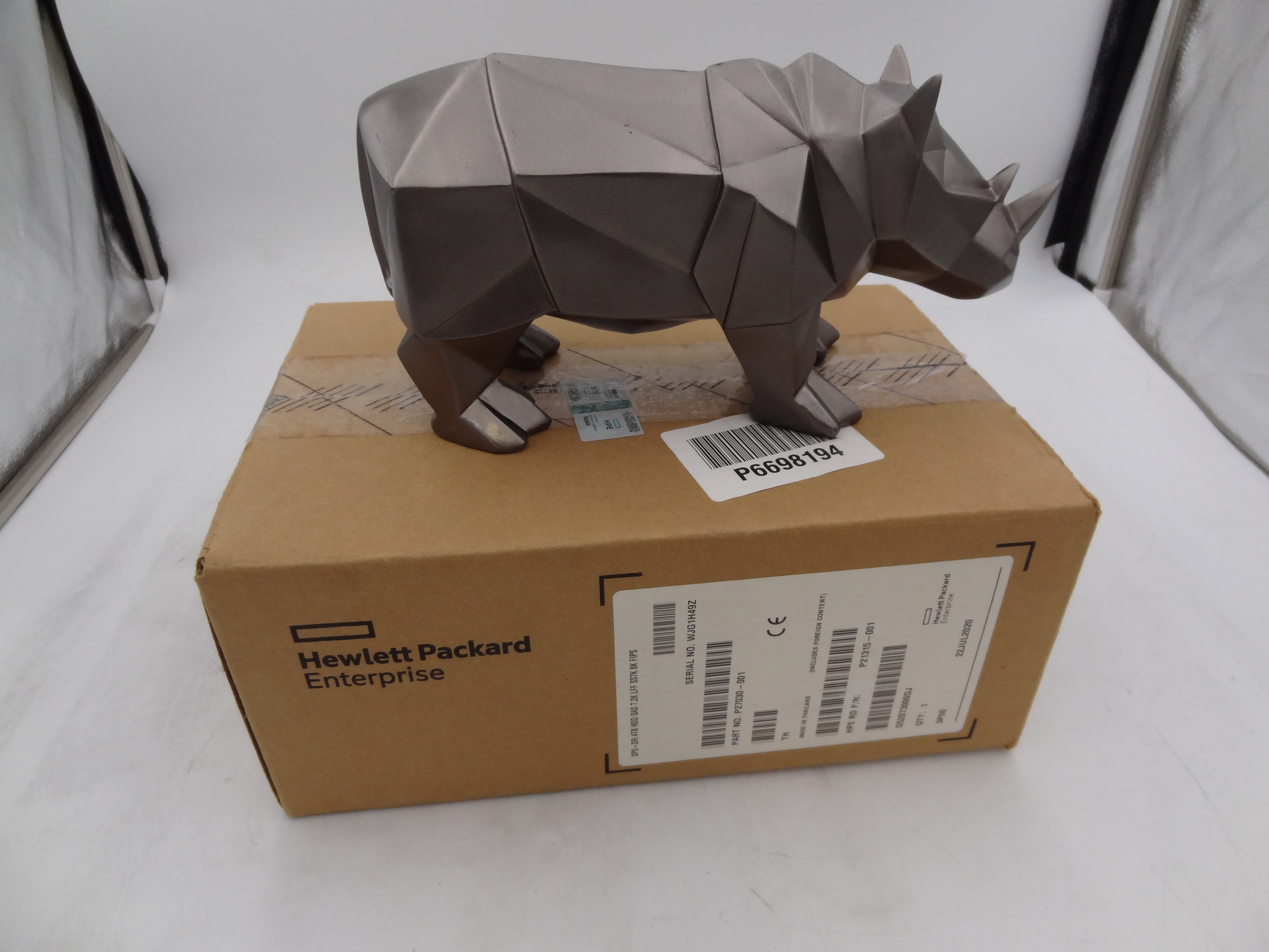 HP P27030-001 SPS-DR 4TB HDD SAS 7.2K LFF SS7K 8K FIPS