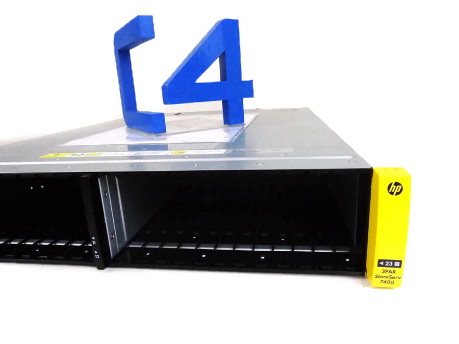 HP QR483A 3PAR StoreServ 7400 2-node Storage Base 