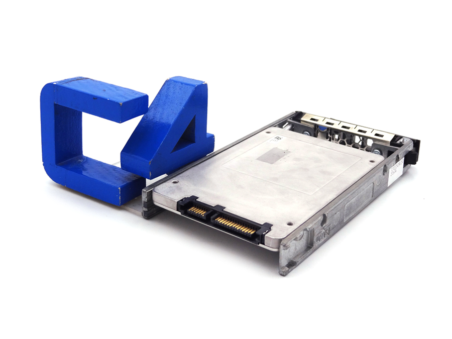 DELL R0KXM 100GB SATA SSD 2.5 6GBPS 