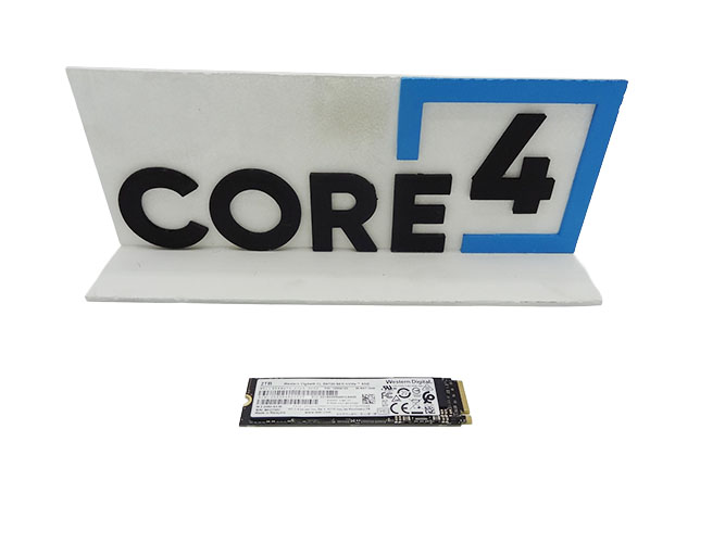 WD SDAQNTX-2T00-2000 SN270 2TB m.2 NVMe 2280 SSD