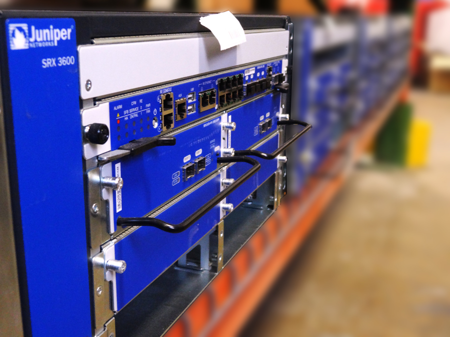 JUNIPER SRX3600BASE-AC SRX3600 CHASSIS, MIDPLANE, FAN, REH