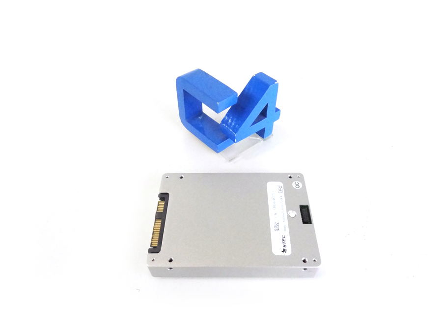 SUN 7049385 200GB SAS Solid State Drive - 7050567