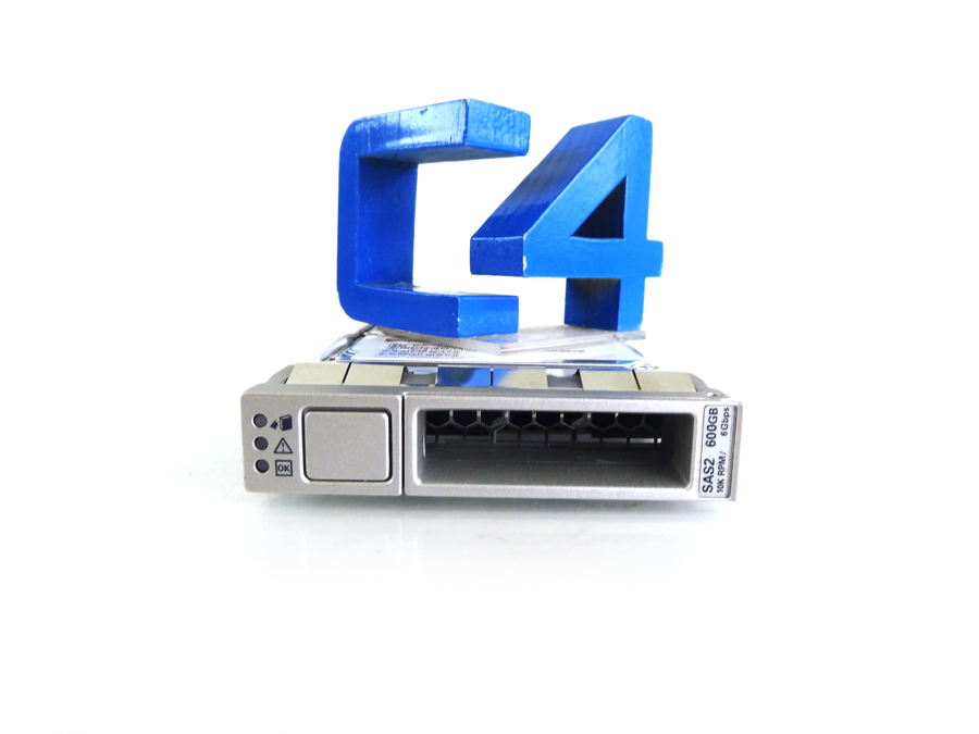 SUN 7064135 600GB - 10000 RPM SAS SFF Disk - 7045228