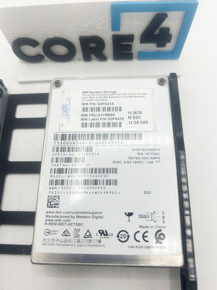 IBM 01YM650 IBM 15.36TB SSD