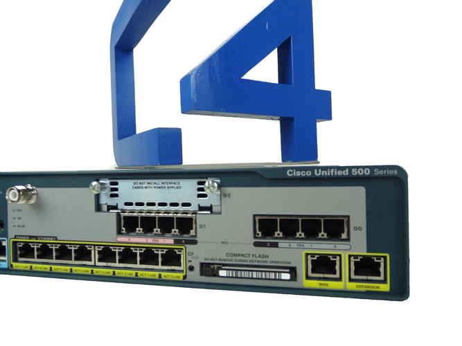 CISCO UC520W-16U-4FXO-K9 UC520 WIRELESS VOIP ROUTER