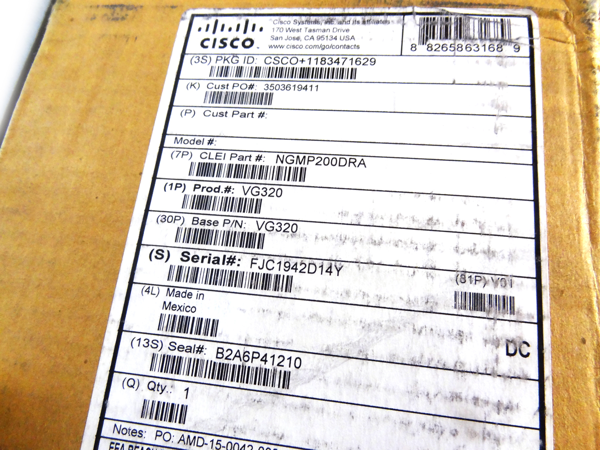 CISCO VG320 MODULAR 48 FXS PORT VOIP GATEWAY W8 *New Open Box*