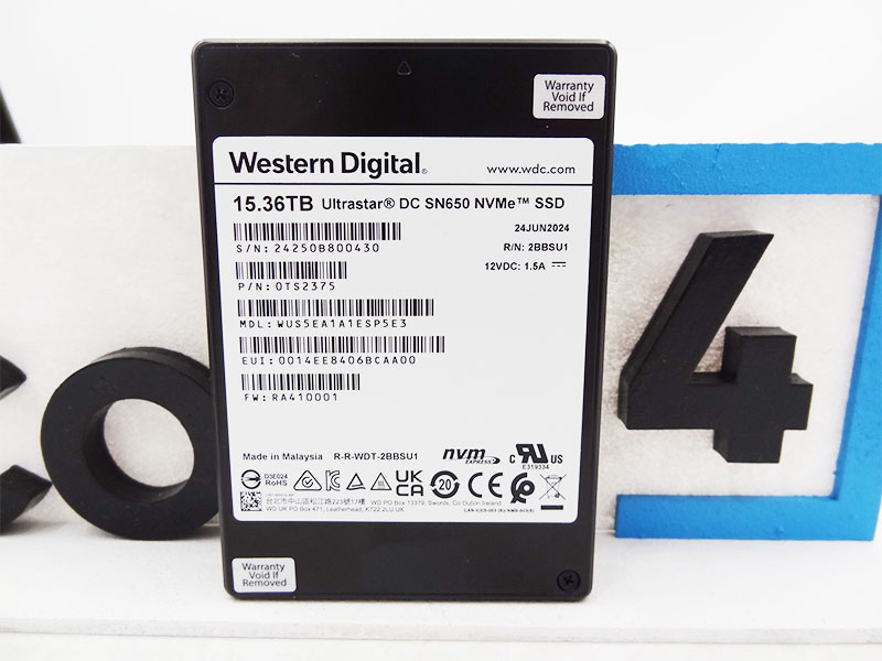 WD WUS5EA1A1ESP5E3 15.36TB NVME GEN4 U.3 SN650 2.5 SSD
