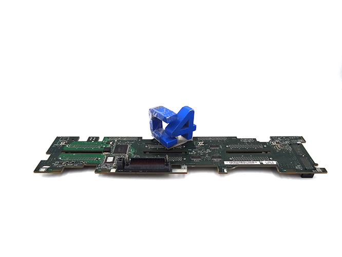 DELL Y0982 POWEREDGE 2850 1X6 BACKPLANE 